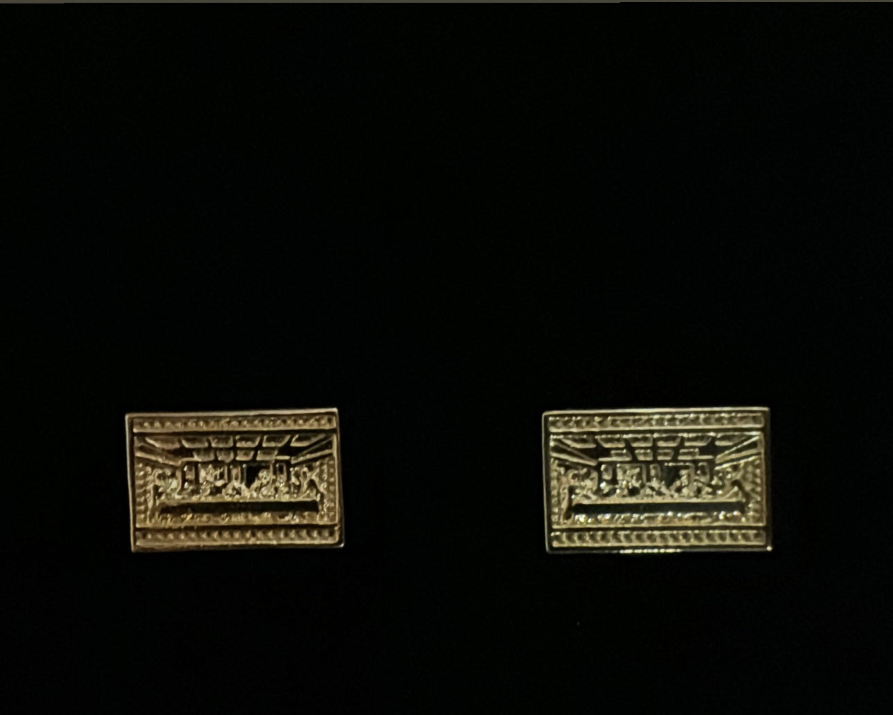 Última cena earrings