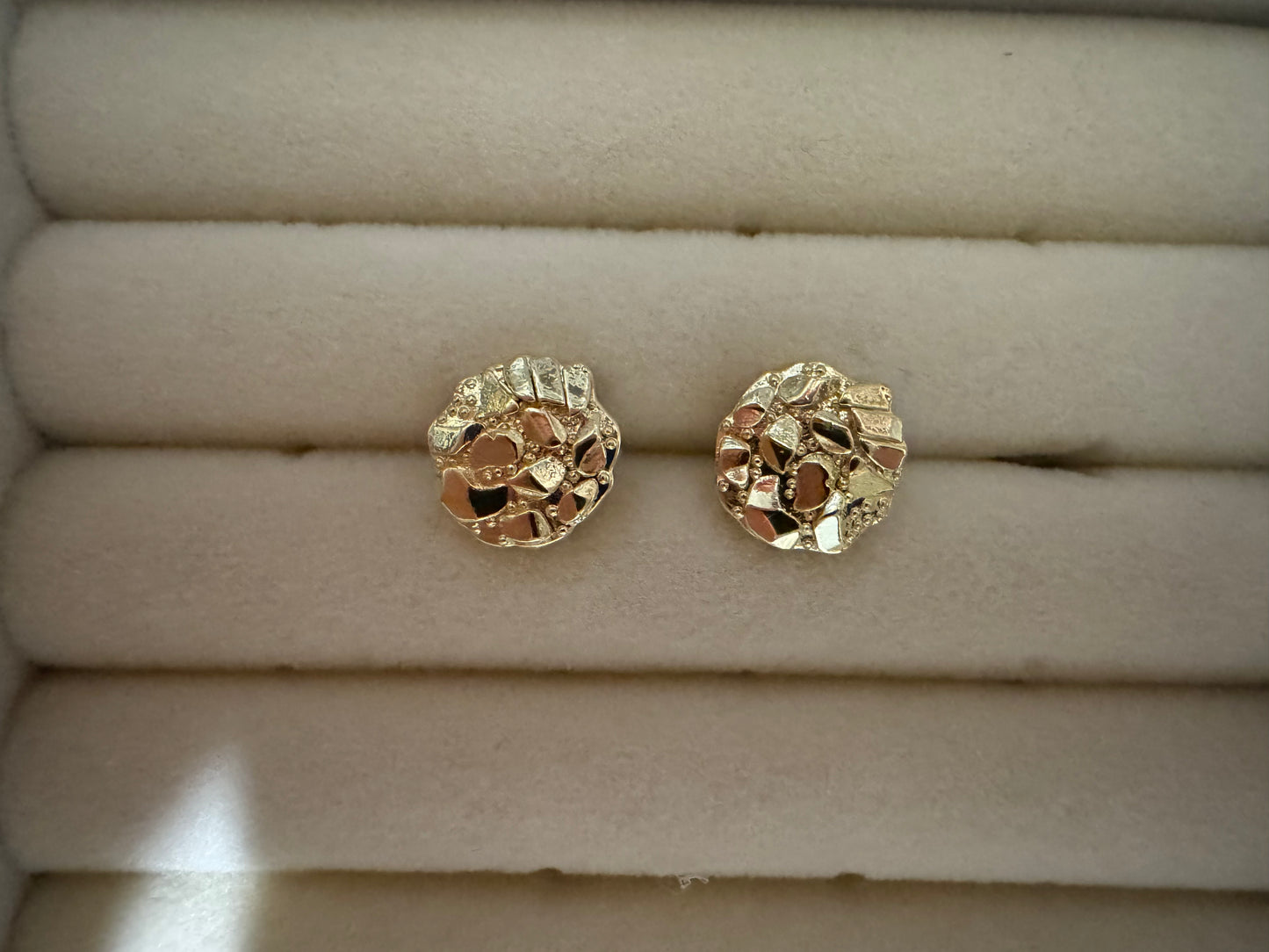 Round nugget earrings