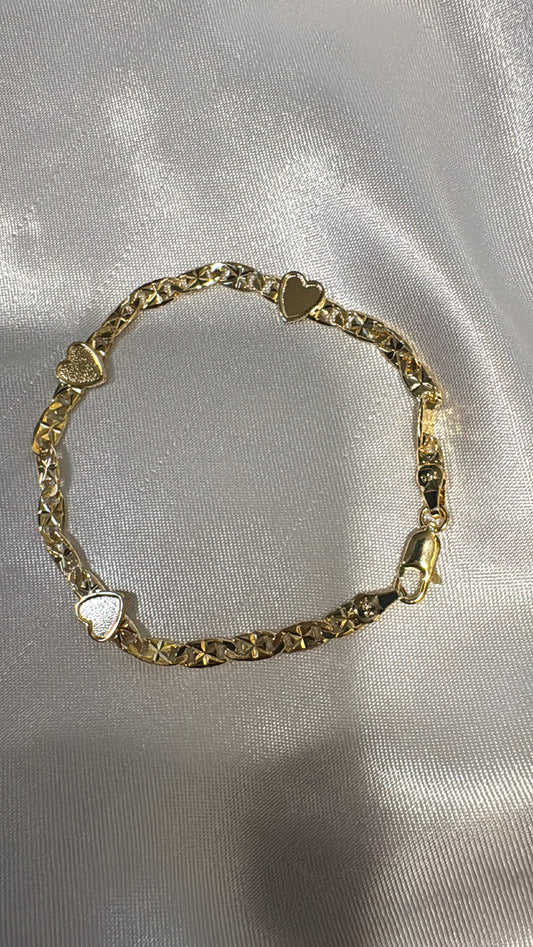 Estrella heart bracelet